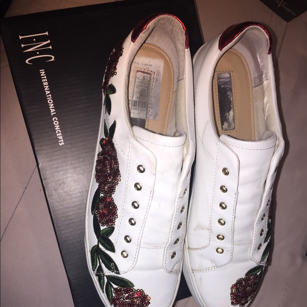 Sneakers